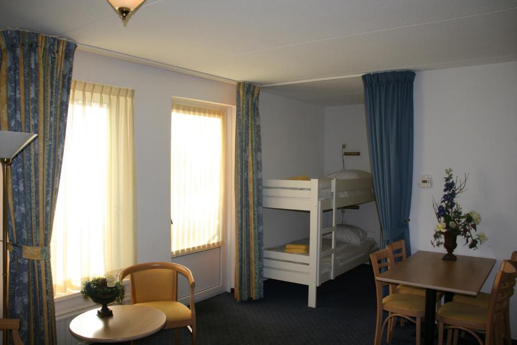 Hotel Hardenberg Room photo