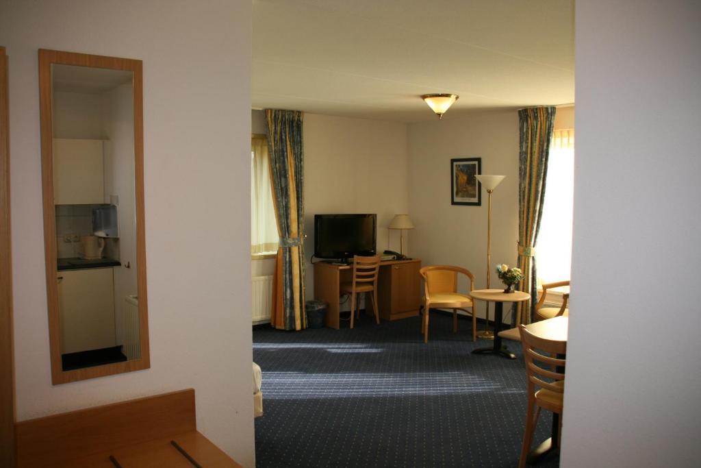 Hotel Hardenberg Room photo